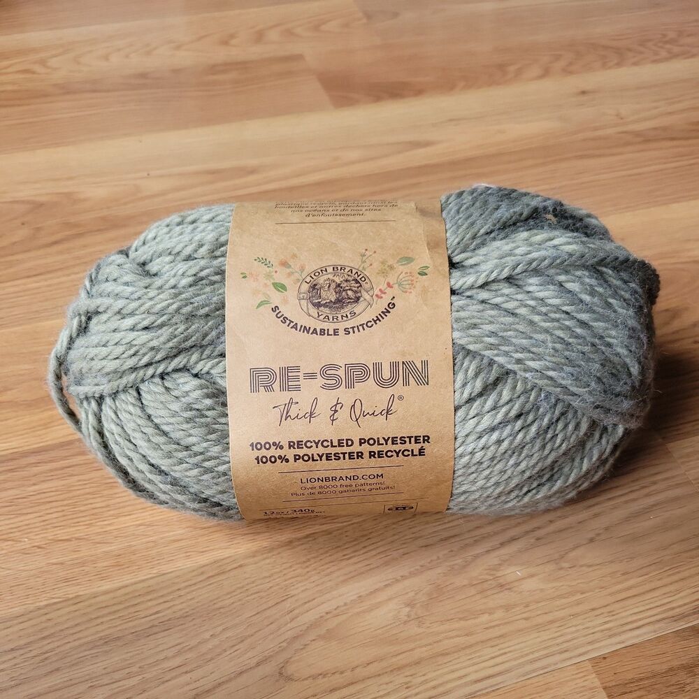 Lions Brand Re-Spun Thick & Quick Yarn 12 oz. Color 172U - Olive Branch 223 yds